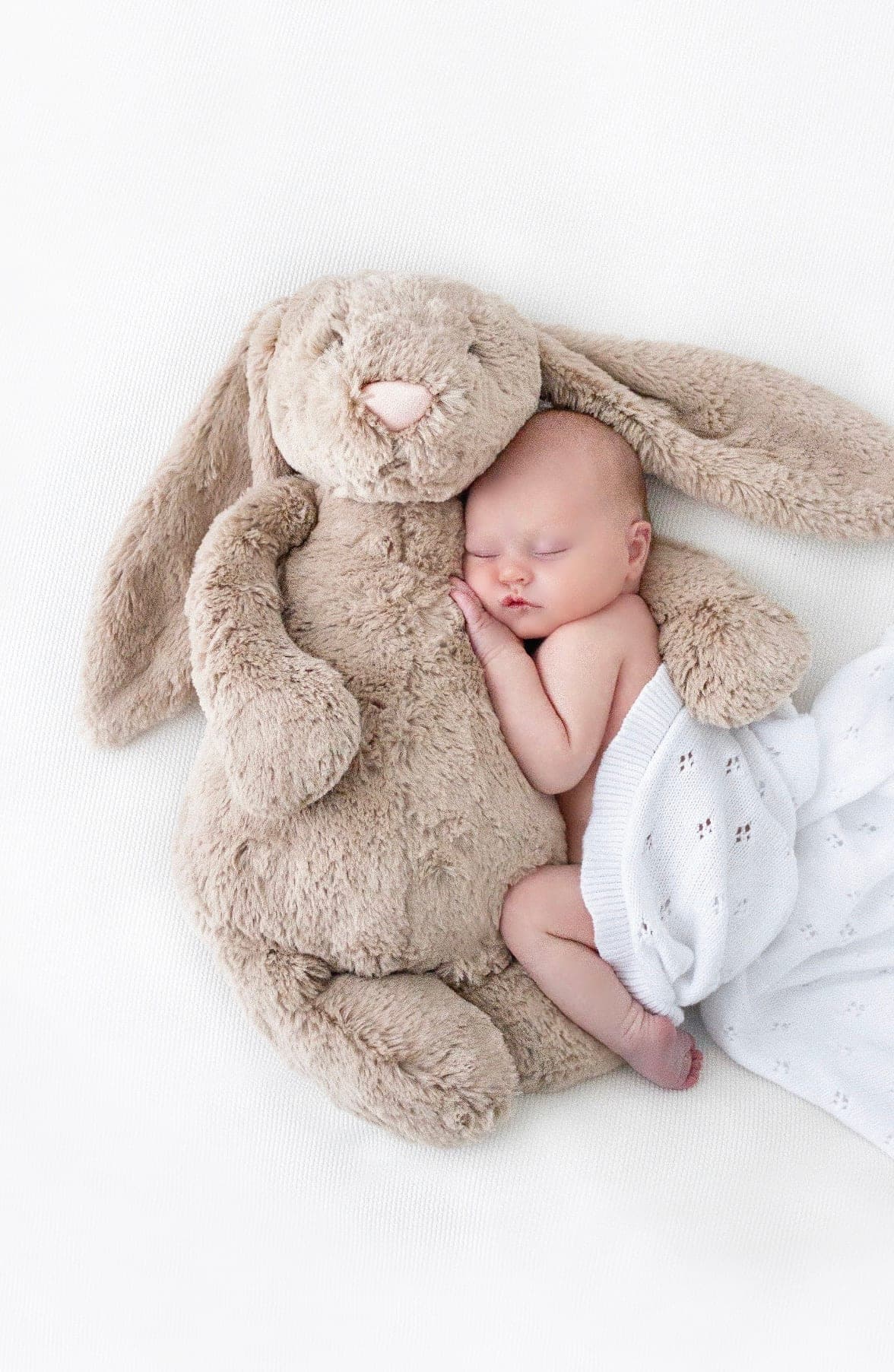 Newborn portrait by LJ Photography